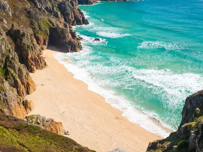 Crique et falaises de la côte de Cornouailles