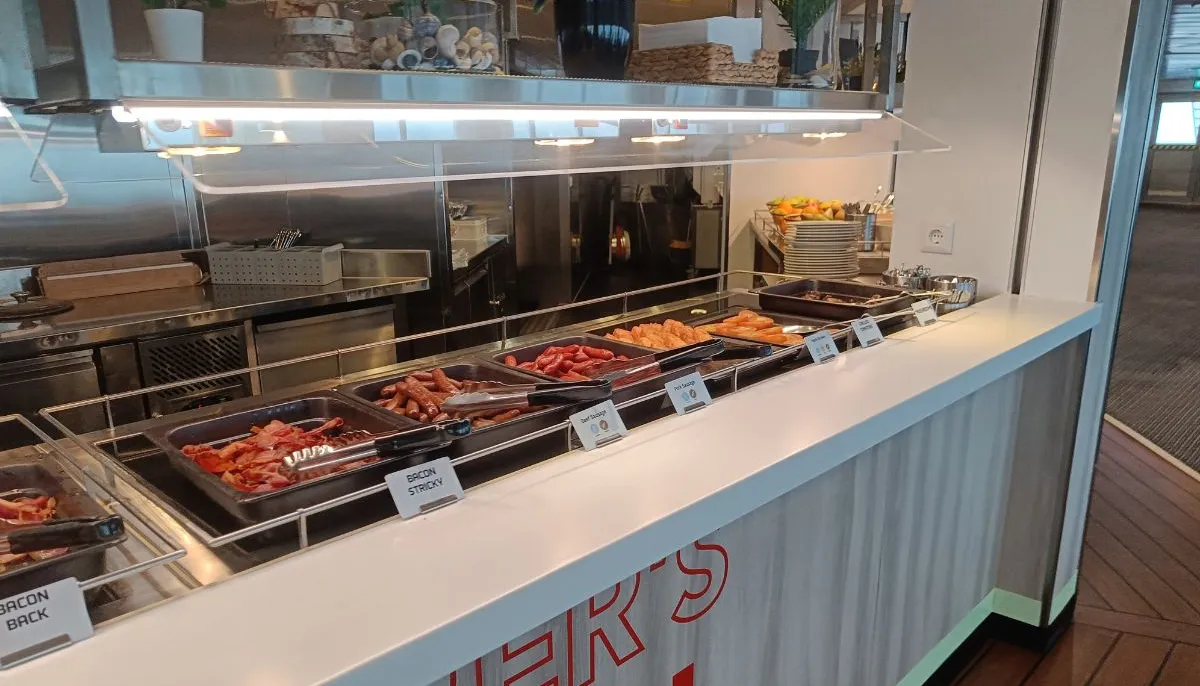 Restaurant à bord d’un ferry DFDS vers l’Angleterre